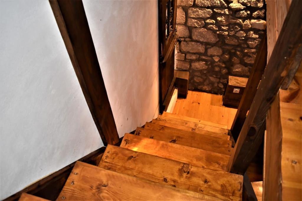 Μικρή Πέτρινη Μεζονέτα 2 Βίλα Λιλαία Εξωτερικό φωτογραφία
